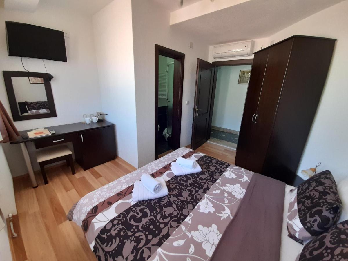 House Meri Охрид Экстерьер фото